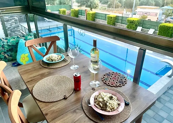 Theos 8 Family For Families Only Appartement *